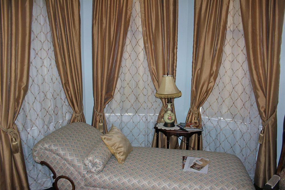 Bisland House Bed And Breakfast Натчез Екстер'єр фото