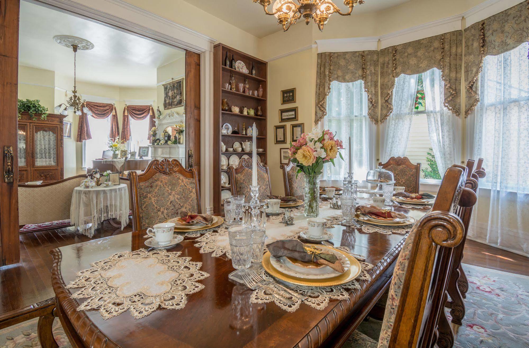Bisland House Bed And Breakfast Натчез Екстер'єр фото
