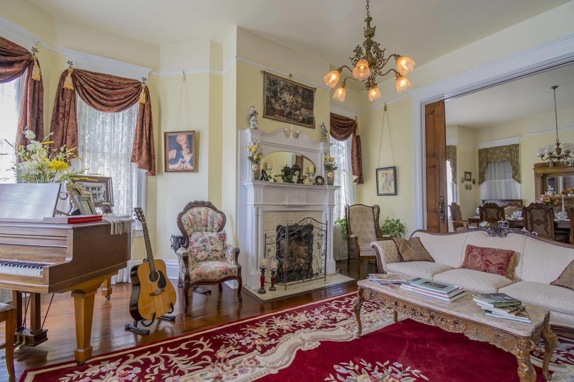 Bisland House Bed And Breakfast Натчез Екстер'єр фото
